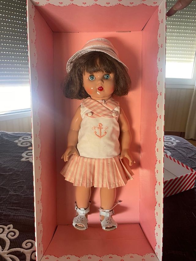Muñeca Mariquita Pérez clásica.