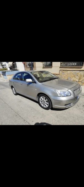 Toyota Avensis 2005