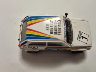 SCALEXTRIC RENAULT 5 COPA CARLOS SAINZ