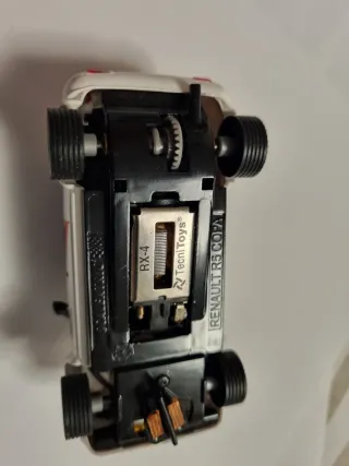 SCALEXTRIC RENAULT 5 COPA CARLOS SAINZ