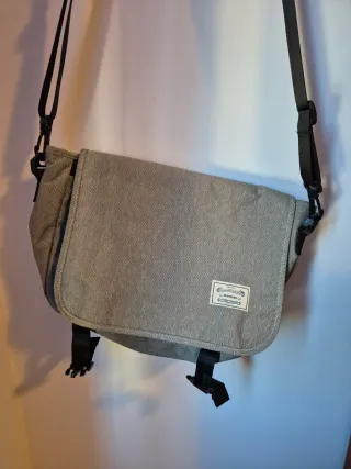 Borsa a tracolla grigia