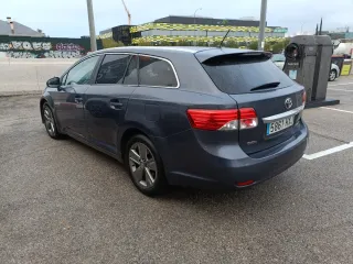 Toyota Avensis 2014