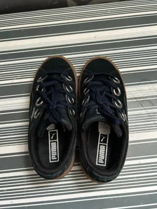 Zapatillas Puma Platform Kiss Suede talla 35.5