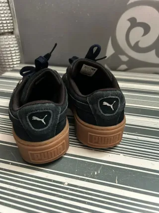 Zapatillas Puma Platform Kiss Suede talla 35.5