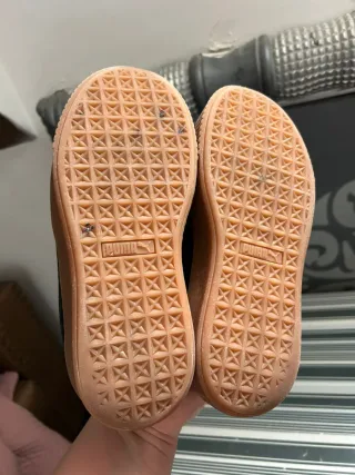 Zapatillas Puma Platform Kiss Suede talla 35.5