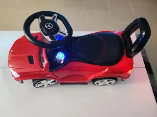 Correpasillos Mercedes AMG