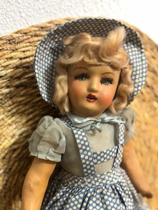 Muñeca Antigua Clara