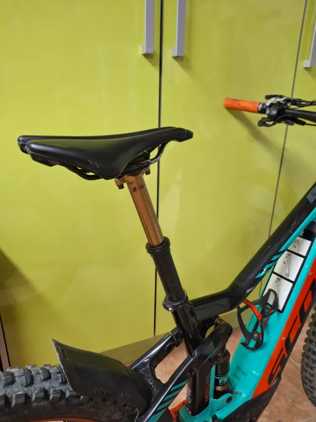 Scott e-genius 27.5 doble suspensión