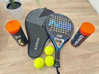 Raqueta Padel NB Combat Enebe + 6 Pelotas Head