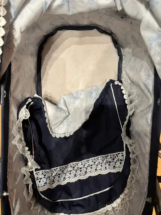 Coche de muñecas de Cuevas toys