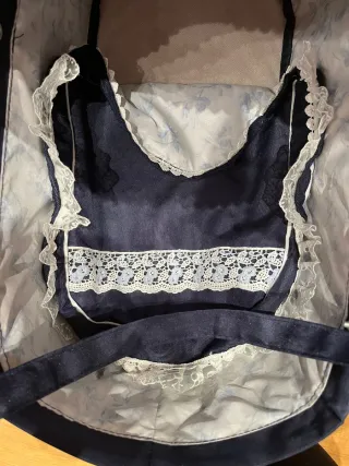 Coche de muñecas de Cuevas toys