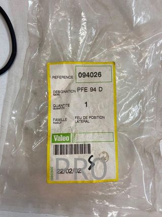 Tulipa lateral luz posicion universal camion PFE94