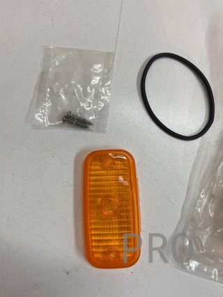 Tulipa lateral luz posicion universal camion PFE94