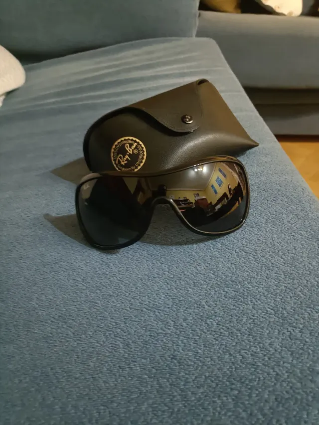 Gafas de sol Ray-Ban negras mujer