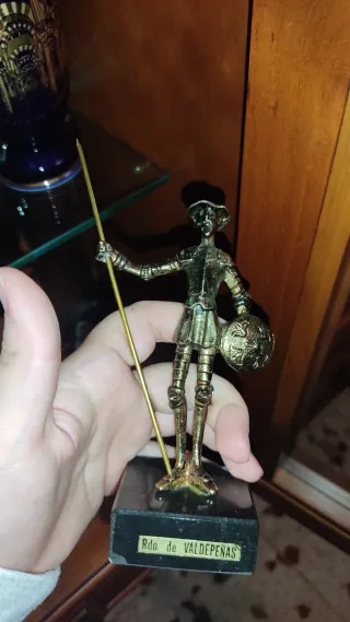 Recuerdo de Valdepeñas Figura Soldado