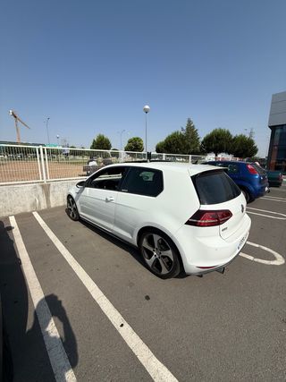 Volkswagen Golf GTI 2016