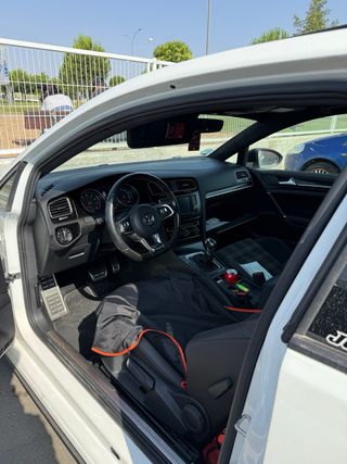 Volkswagen Golf GTI 2016