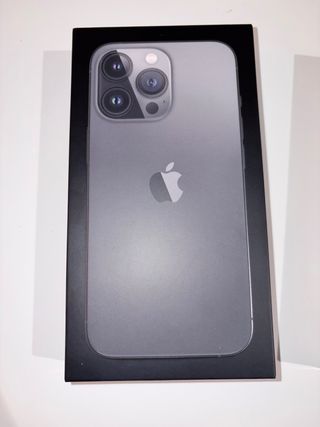 iPhone 13 Pro y 14 Pro (Negro y Morado)