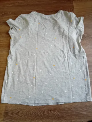 Camiseta lactancia gris estampado corazones