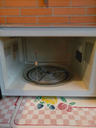 Microondas Becken 900W 25L Grill