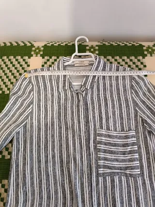 Blusa Pull and Bear rayas negras y blancas