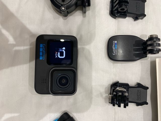GoPro Hero 10 Black + Accesorios
