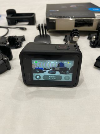 GoPro Hero 10 Black + Accessori