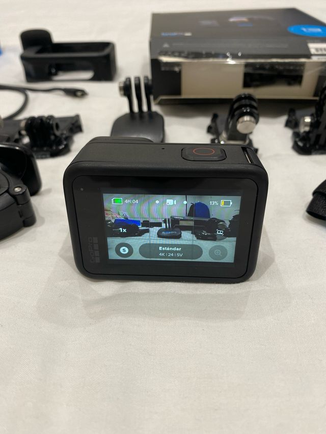 GoPro Hero 10 Black + Accesorios