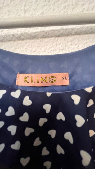 Mono largo Kling azul estampado corazones talla XS