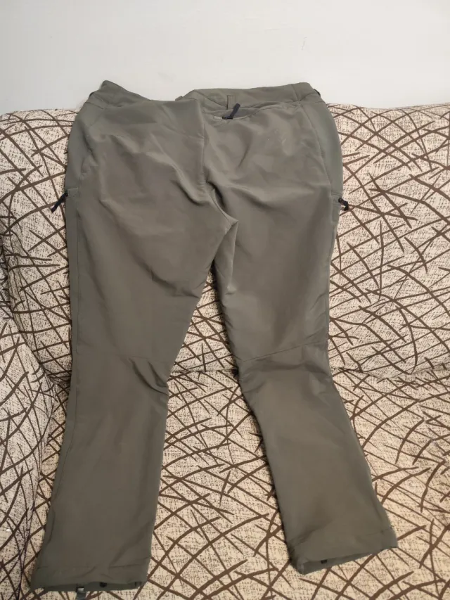 Pantalón impermeable Quechua verde oliva