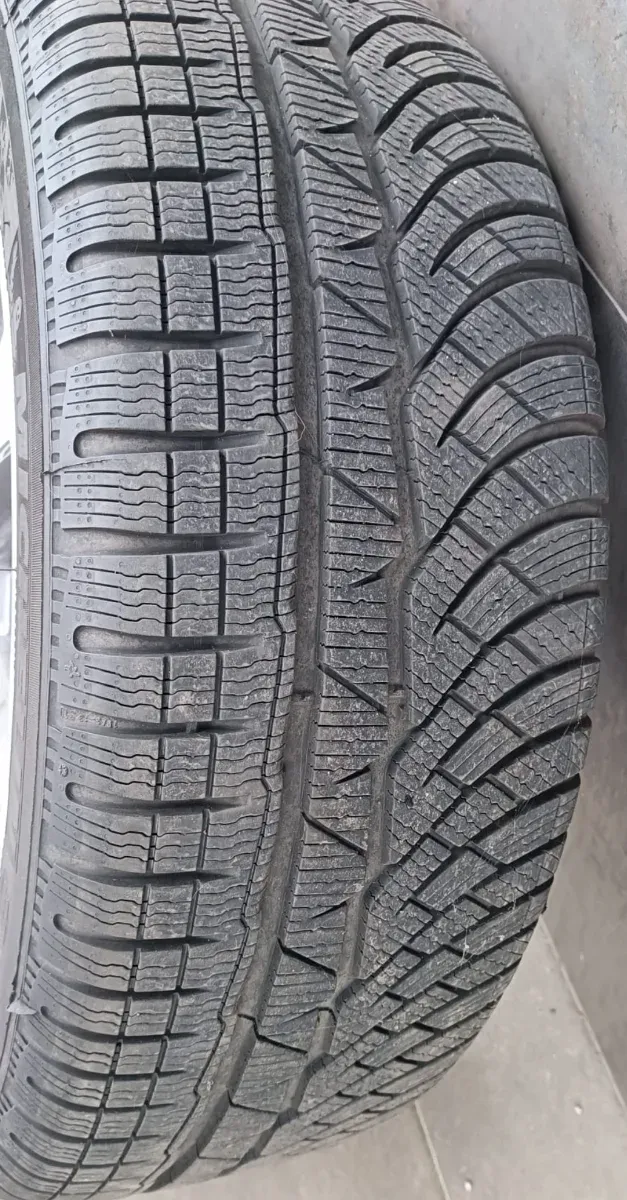 Llantas 18" Mercedes + cubiertas invierno