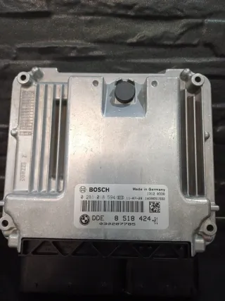 Centralita Motor BMW Serie 1  0281018594