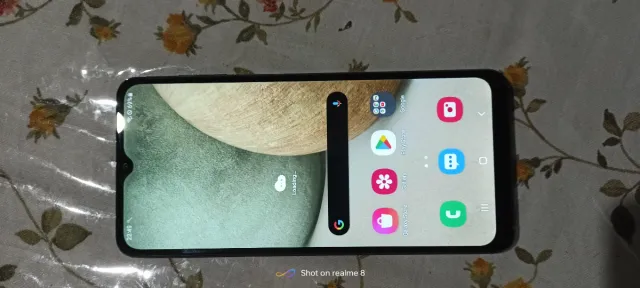 Samsung Galaxy A12