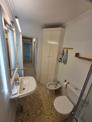 Habitación en alquiler - 300€ todo incluido