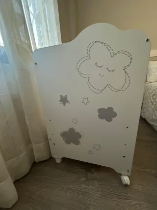 Cuna bebé con colchón viscoelástico