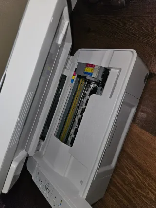 Impresora Epson Blanca y Gris