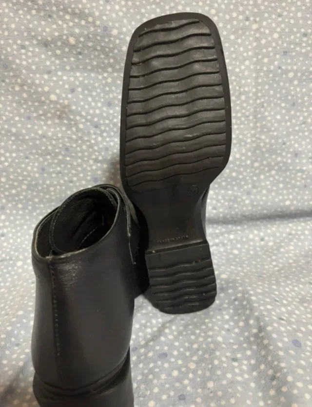 Botas de piel mujer negras