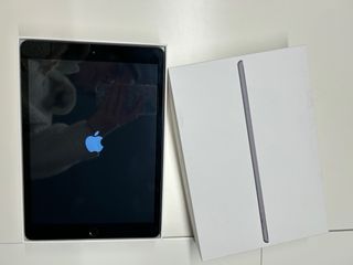 iPad 8ª Gen 128GB Wifi Plata