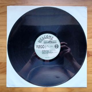 Vinilo del grupo Fuego -  Vivo de Noche, como nuev