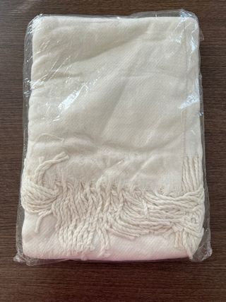 sciarpa donna bianca con frange