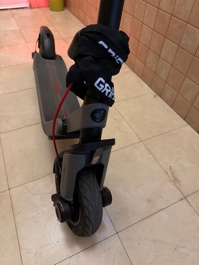 Patinete Eléctrico Segway Ninebot E3