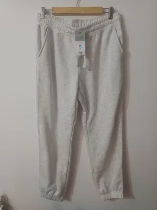Pantalón chándal gris talla S