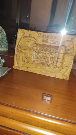 Recuerdo Santillana del Mar Madera Tallada