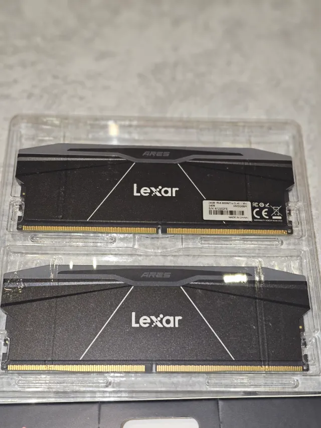 Lexar Ares RGB DDR5 RAM 48GB 8000MHz CL40