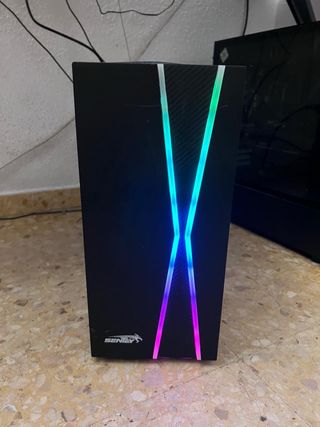 PC Gaming Sentech Ryzen 5 2400G 8GB RAM