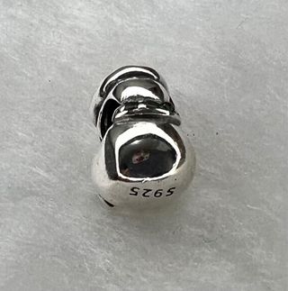 Charm Muñeco de Nieve con Gorro y Bufanda