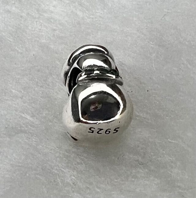 Charm Muñeco de Nieve con Gorro y Bufanda