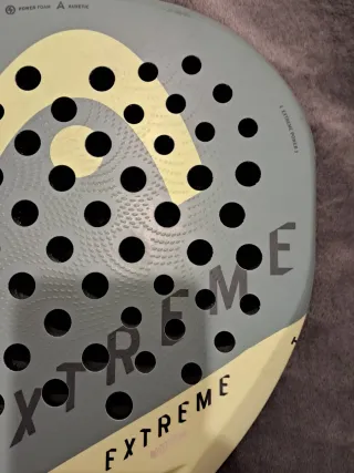 Pala Head Extreme Motion