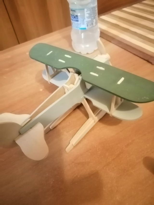 Modellini aerei e elicottero