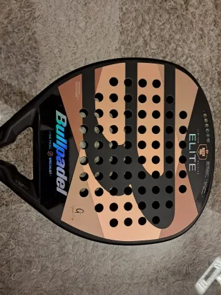 REBAJA!! Pala Bullpadel Elite W Master Final NUEVA